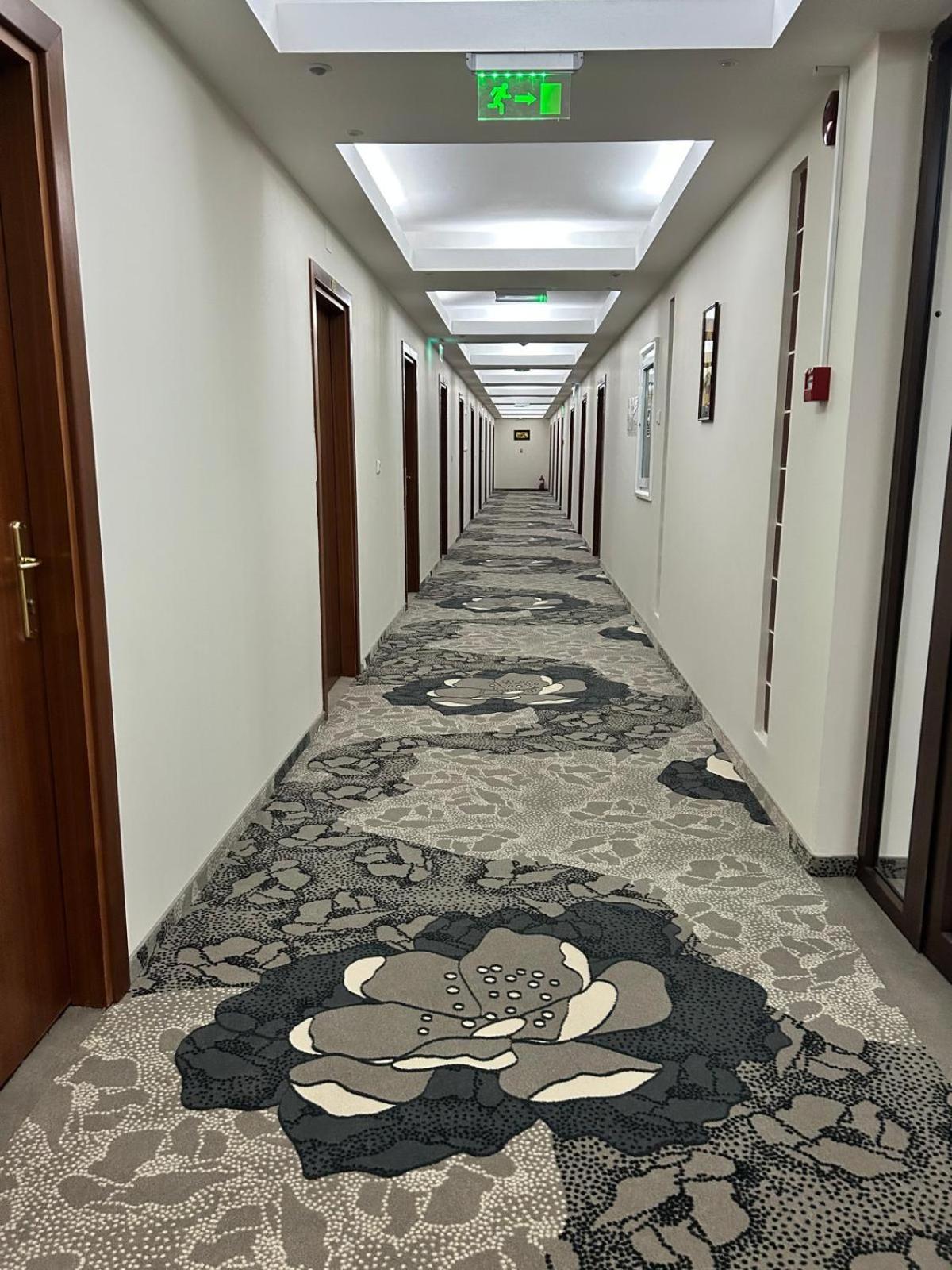比斯特里察酒店 巴克乌 外观 照片